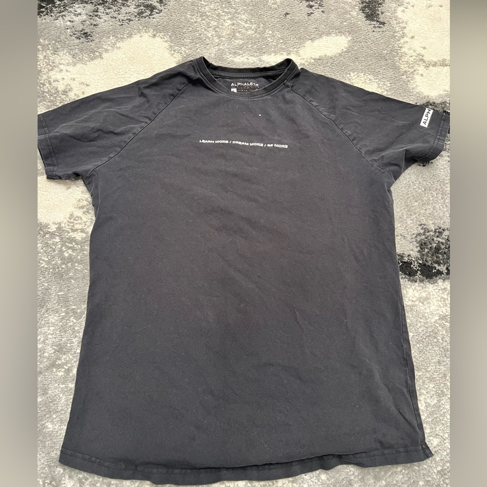 Alphalete T Shirt